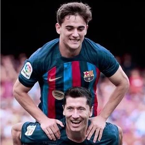 Meet your Posher, DK